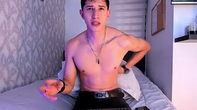 Dorianmistery2322  online show from March 5, 2025, 11:27 pm