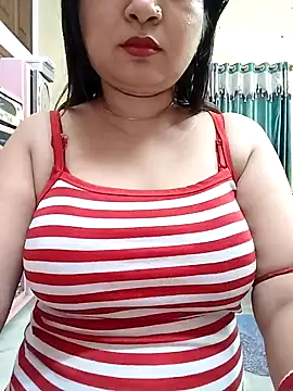 Snapshot of Royalgirl667 chatting on December 2, 2024, 6:09 am Royalgirl667 online show from December 2, 2024, 6:09 am