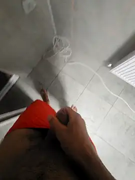 Snapshot of Nicusorescu26 chatting on September 15, 2025, 9:37 pm Nicusorescu26 online show from September 15, 2025, 9:37 pm