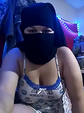 Sirinsx online show from December 1, 2024, 11:14 pm