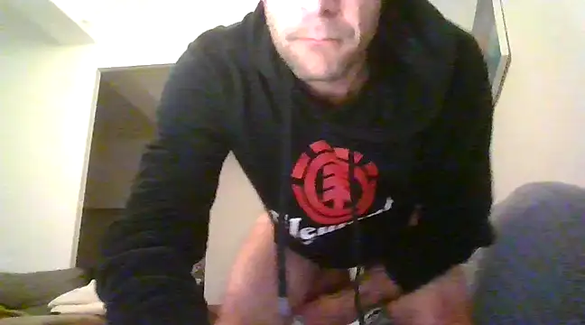 Vespa Crabo online show from February 2, 2025, 10:39 pm