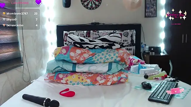 Rachell 111 online show from February 23, 2025, 6:01 pm