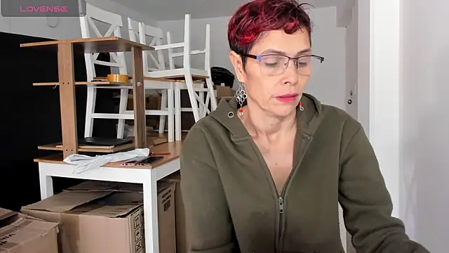 MireyaTorresGu online show from February 28, 2025, 3:48 pm