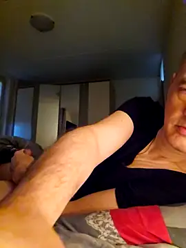 Hectorthyssen1 online show from November 30, 2025, 10:52 am