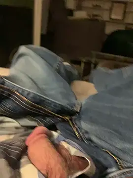 willcumforu online show from January 13, 2025, 3:56 am