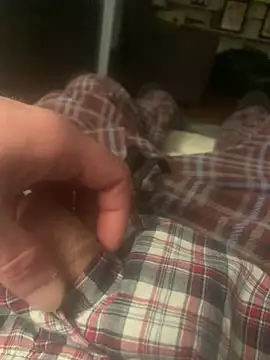 willcumforu online show from February 13, 2025, 4:22 am