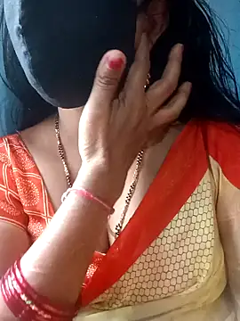 Snapshot of sweet-mahi chatting on December 3, 2024, 9:11 am sweet-mahi online show from December 3, 2024, 9:11 am