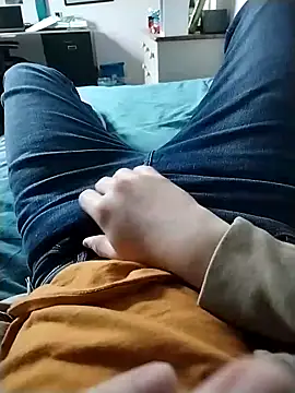 Snapshot of JulesG18 chatting on February 23, 2026, 10:56 am JulesG18 online show from February 23, 2026, 10:56 am