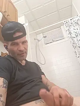 johnnyrockit online show from April 13, 2026, 4:29 am