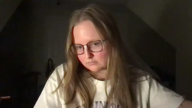 Snapshot of lexie_lilacs chatting on January 16, 2025, 1:48 am lexie lilacs online show from January 16, 2025, 1:48 am