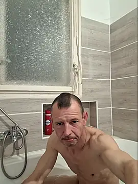 Vasember11xh online show from April 28, 2026, 7:08 pm