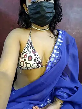 deslisexpriya online show from March 10, 2025, 9:32 am