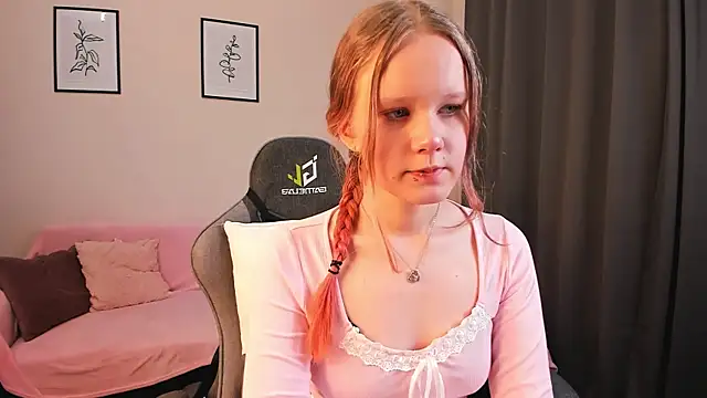 boostyboobs online show from March 1, 2025, 9:04 pm