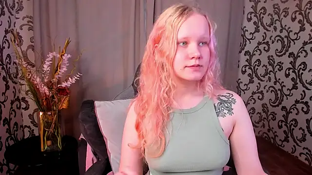 boostyboobs online show from October 3, 2025, 3:36 am