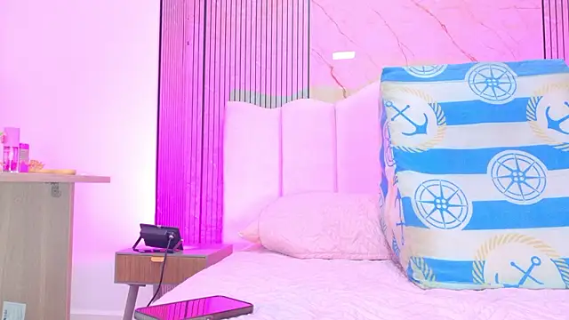 Sofia martiin online show from February 10, 2026, 3:10 am