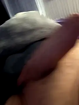 Snapshot of ich411983 chatting on October 25, 2025, 9:31 pm ich411983 online show from October 25, 2025, 9:31 pm