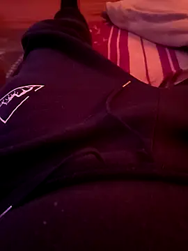 ich411983 online show from December 15, 2025, 8:35 pm