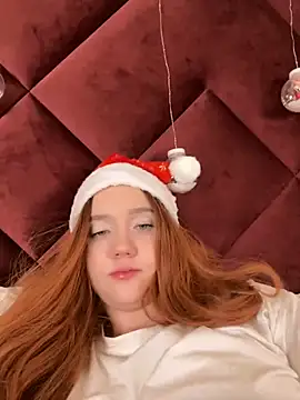 BritneyBurns online show from December 8, 2024, 6:50 pm