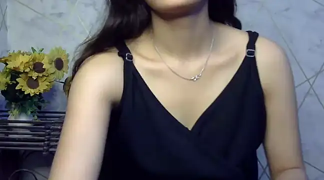 Snapshot of sonam_love- chatting on March 1, 2025, 5:16 pm sonam love- online show from March 1, 2025, 5:16 pm