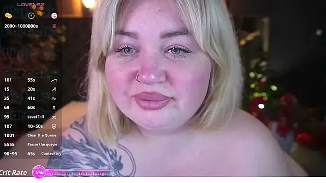 Snapshot of ZaraReignn chatting on February 27, 2026, 8:31 pm ZaraReignn online show from February 27, 2026, 8:31 pm