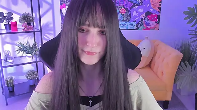 Snapshot of LuxRayi chatting on February 6, 2025, 12:22 am LuxRayi online show from February 6, 2025, 12:22 am