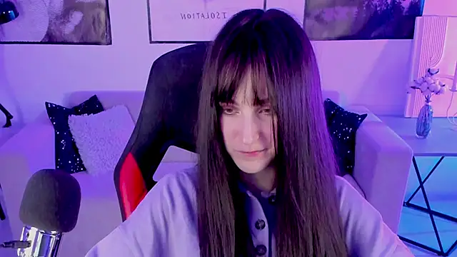 Snapshot of LuxRayi chatting on February 12, 2025, 12:48 am LuxRayi online show from February 12, 2025, 12:48 am