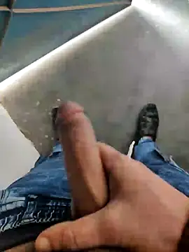 Snapshot of Masti441 chatting on February 17, 2025, 7:15 am Masti441 online show from February 17, 2025, 7:15 am