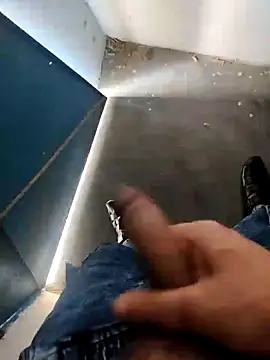 Snapshot of Masti441 chatting on February 19, 2025, 8:22 am Masti441 online show from February 19, 2025, 8:22 am