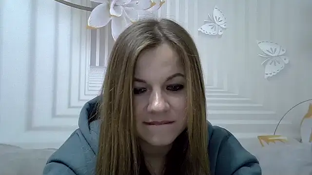 Snapshot of TinaFun4u chatting on January 15, 2025, 12:19 am TinaFun4u online show from January 15, 2025, 12:19 am