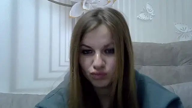 Snapshot of TinaFun4u chatting on February 4, 2025, 2:39 am TinaFun4u online show from February 4, 2025, 2:39 am