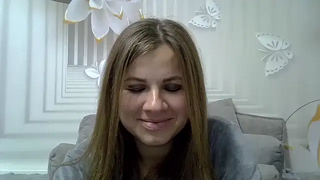 TinaFun4u online show from November 11, 2025, 9:04 pm