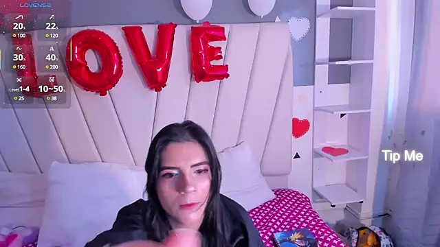 MorganitaX online show from February 21, 2025, 1:11 pm