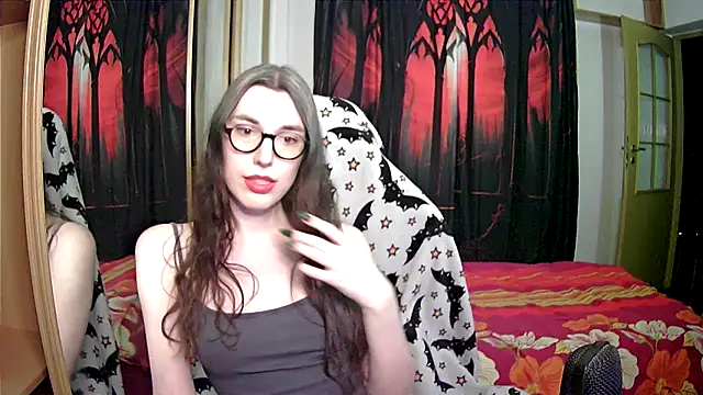 Snapshot of bluerose00 chatting on March 7, 2025, 6:11 pm bluerose00 online show from March 7, 2025, 6:11 pm