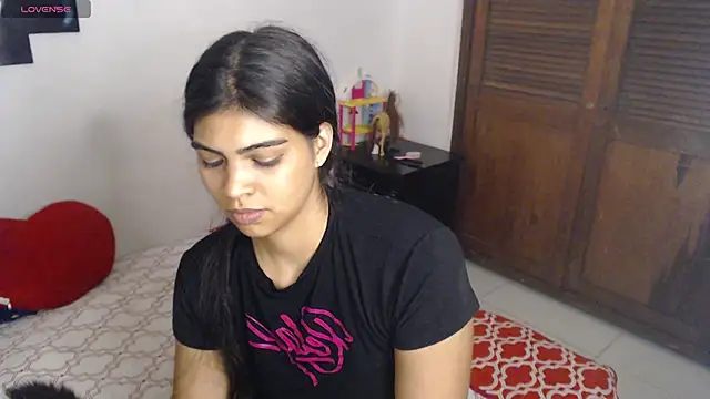 Pocahontas Princess  online show from April 22, 2026, 3:20 am