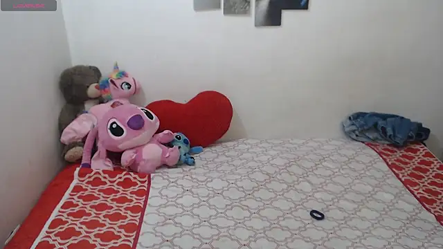 Pocahontas Princess  online show from April 22, 2026, 3:24 pm