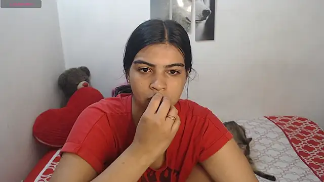 Snapshot of Pocahontas_Princess_ chatting on April 30, 2026, 2:23 pm Pocahontas Princess online show from April 30, 2026, 2:23 pm