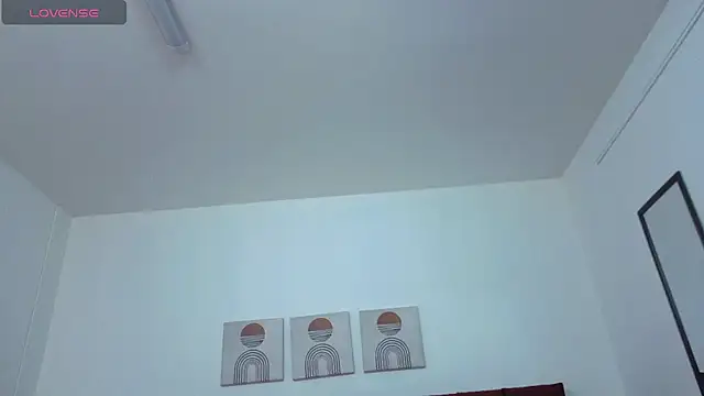 selena castillo online show from September 29, 2025, 12:10 pm