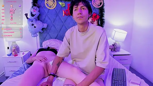 Snapshot of Katherin_jupiter chatting on January 6, 2025, 11:42 pm Katherin jupiter online show from January 6, 2025, 11:42 pm