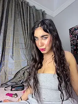 Meryem Queen online show from March 3, 2026, 1:23 am