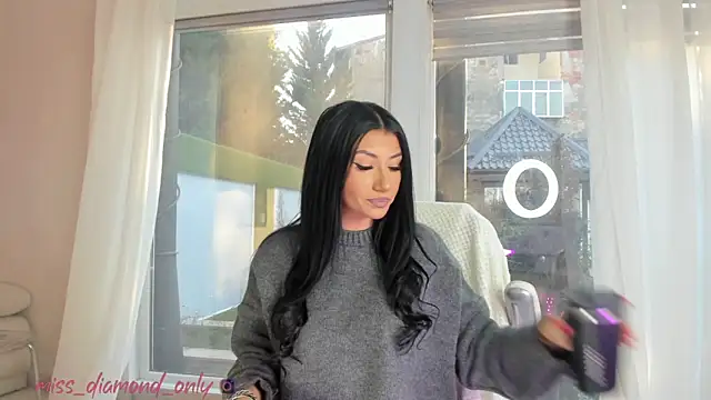 Snapshot of missdiamond_ chatting on December 18, 2024, 7:15 am missdiamond online show from December 18, 2024, 7:15 am