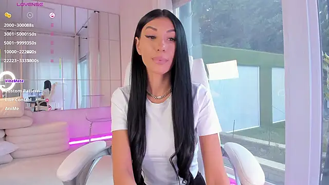 Snapshot of missdiamond_ chatting on December 19, 2025, 8:10 am missdiamond online show from December 19, 2025, 8:10 am