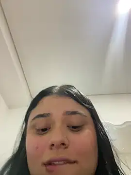 alissonfernandez  online show from March 20, 2025, 11:12 pm