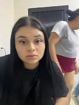 alissonfernandez  online show from June 10, 2026, 2:01 am