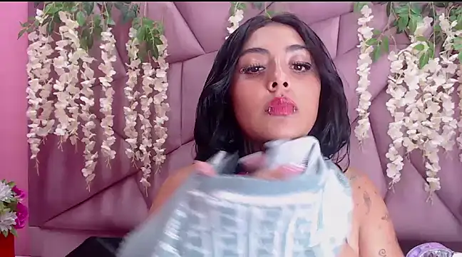 Lovely celeste online show from March 19, 2025, 2:59 am