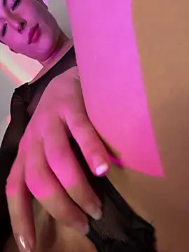  ExoticGirl online show from January 29, 2025, 5:13 pm