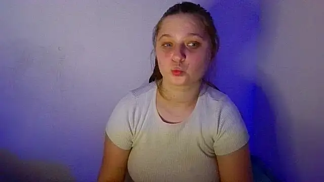 kila lo online show from January 31, 2025, 11:45 pm