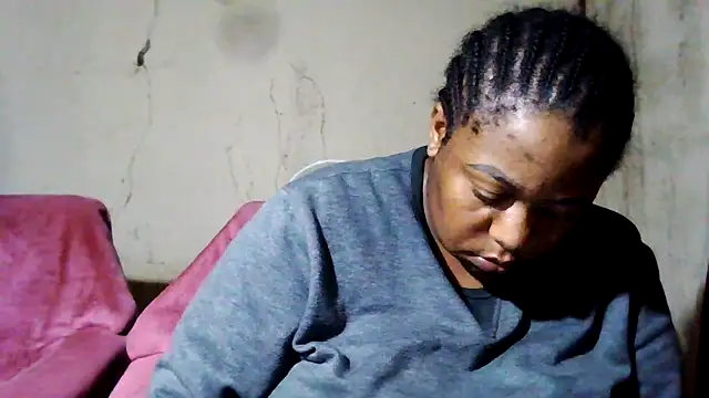 bustyboobs6 online show from September 17, 2025, 10:00 pm