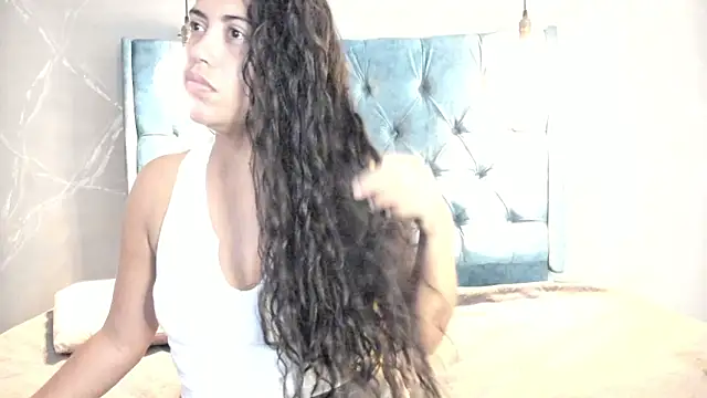 Snapshot of Nataliestark chatting on December 10, 2024, 1:22 pm Nataliestark online show from December 10, 2024, 1:22 pm