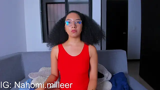 NAHOMI MILLER online show from October 24, 2025, 10:06 pm