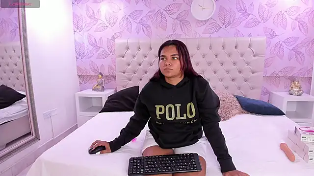 Carolina Evanss online show from February 9, 2025, 3:32 am